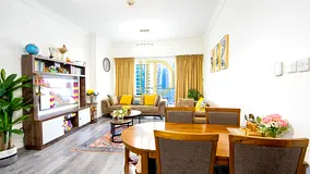 Near Metro - Lake View - Spacious Layout