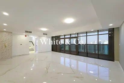 Fully Upgraded | Marina View | Vacant Now