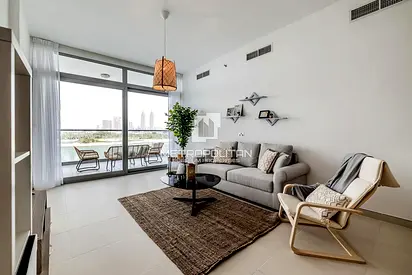 Spacious Apartment | Prime Investment | Sea View