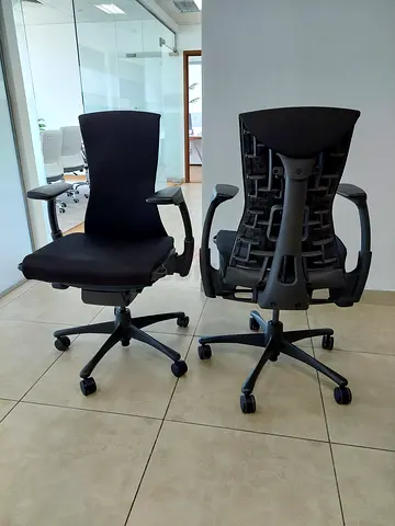 Black Rhythm Herman Miller Embody Ergonomic Office Chair | Fully Adjustable Arms and Carpet Casters