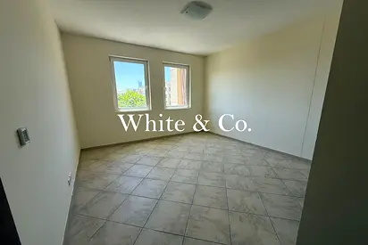 Spacious 2BR Apartment | Prime Community