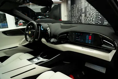 صورة مصغرة 12 لـ 2025 Ferrari PUROSANGUE