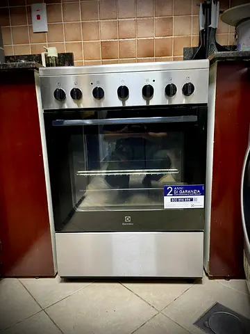 Electrolux UltimateTaste 500 – Ceramic Cooker  Oven