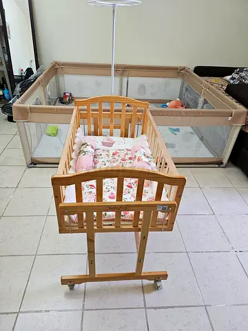 Wooden Baby Cradle/Rocker with Mattress — Good Condition from babyhug firstcry