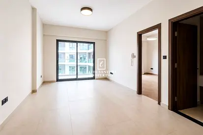 Spacious 1bhk | Modern | Prime Location