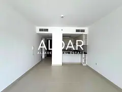 Big Layout |Near Exit |Chiller Free |Open Kitchen