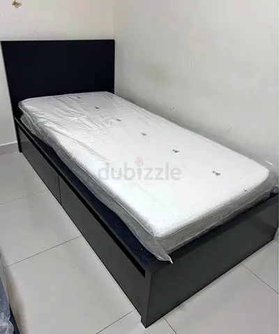 Ikea malam single bed (90*200)with 2 storage drawers underneath and an IKEA mattress ✨