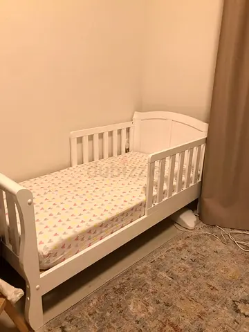 Home Centre Jessies Toddler Kids Bed 70x140cm White Wooden – Excellent Condition