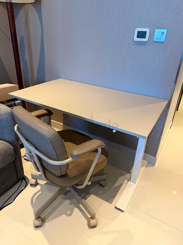 IKEA TROTTEN desk sit/stand