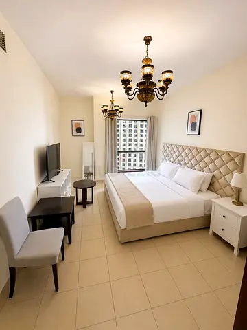 Master room for solo / couple