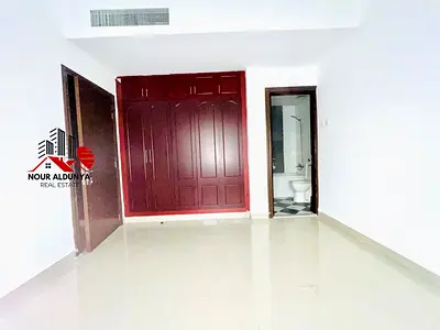 NEAR DAFZA METRO 3BHK 3 WASHROOM BALCONY GYM POOL PARKING ONLY FOR FAMILY