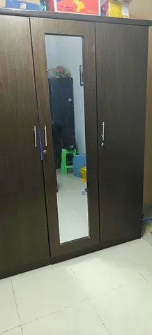 wardrobe