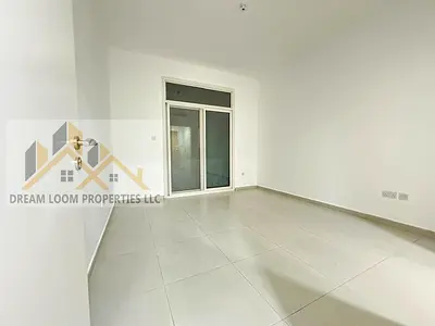 READY TO MOVE / WELL MAINTAINED / TWO BALCONIES