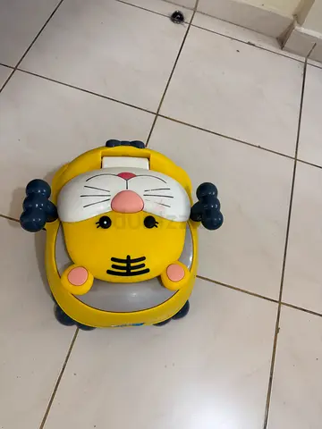 Baby potty training pot