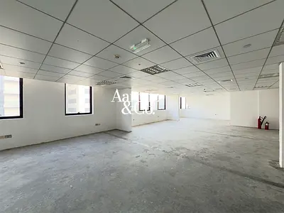 Fully Fitted | 14 Parking | Unfurnished