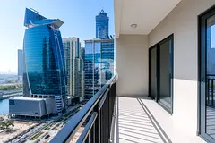 COMMUNITY VIEW | UNFURNISHED | VACANT