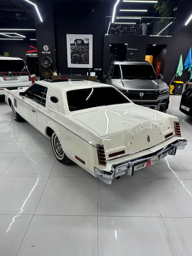 Lincoln Continental 1978 — photo 1 of 6