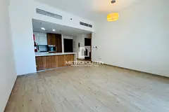 Spacious 2 Bed | Pool View | Vacant