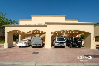 Very Unique | Springs 3 | 3 BR Villa