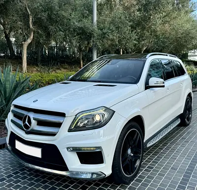 AMG MERCEDES GL500 V8 — FULLY LOADED — GCC — PERFECT CONDITION