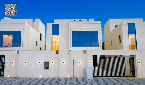 Villa with roof terrace, price includes registration and ownership fees, European design, excellent