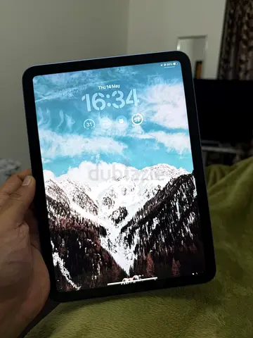 Apple iPad 11th gen (2025) 128gb - Blue, Excellent Condition