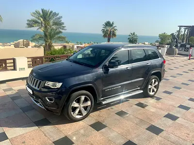 Jeep Grand Cherokee Overland 2014 GCC Spec