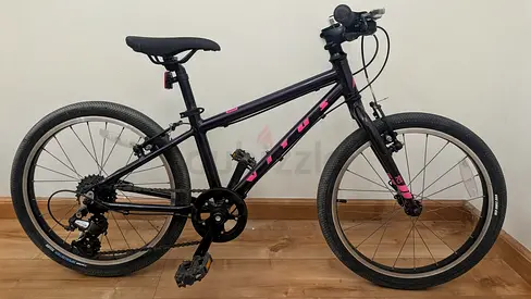 20 Virus Kids Mountain Bike - Black with Purple Accents ( girl 6 to 9 years)