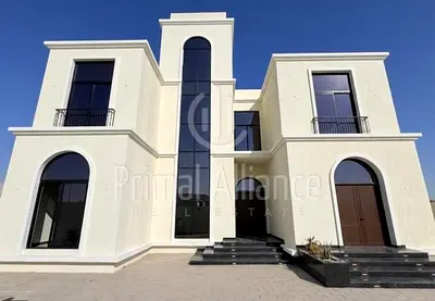 5BR Contemporary Villa | Brand new | Opposite School | Large | Private