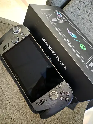 XBOX ASUS ROG Ally X handheld gaming PC