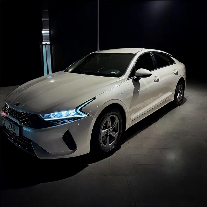 Kia K5 2021 — photo 1 of 6