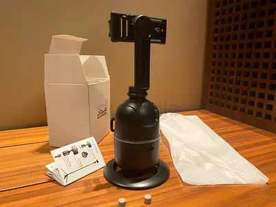 360° Auto Tracking Phone Holder with Face Tracking - New Condition