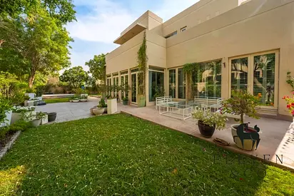 Renovate Your Dream Home | Huge Plot