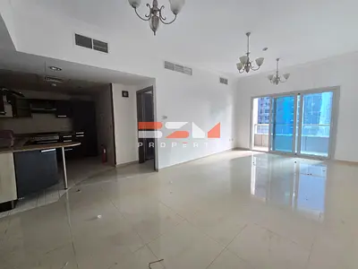Bright & spacious 1BR | High Floor | Near Metro