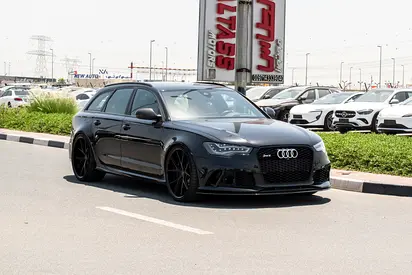 2014 - AUDI RS6 - SUPER CLEAN - LIKE NEW - ONLY 32,000 KM