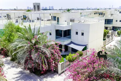 Exclusive | Corner Unit | Well Maintained