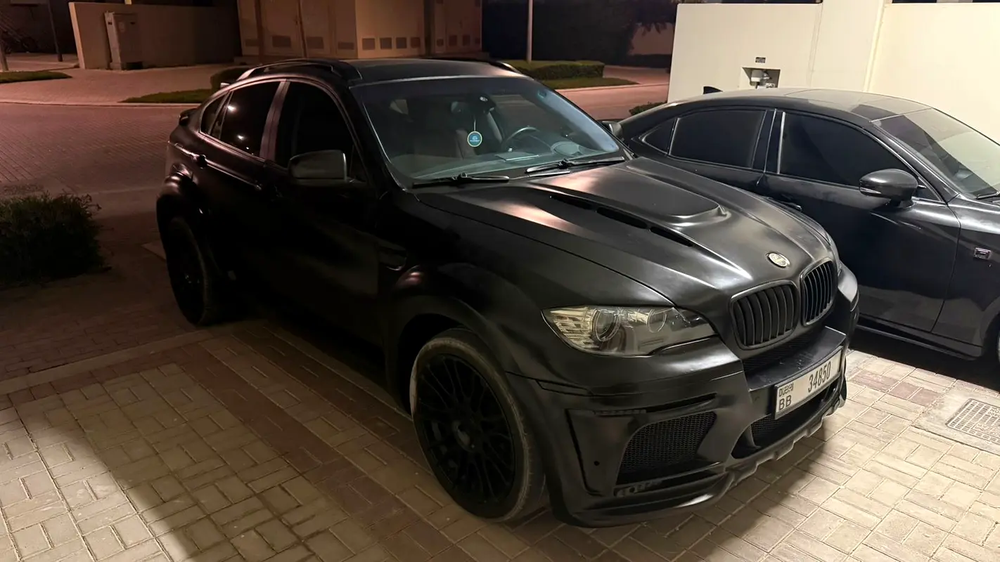 BMW X6 2009 — photo 1 of 2