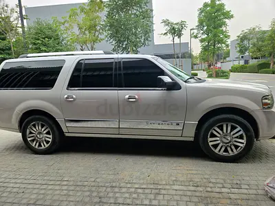 Lincoln navigator L in great condition