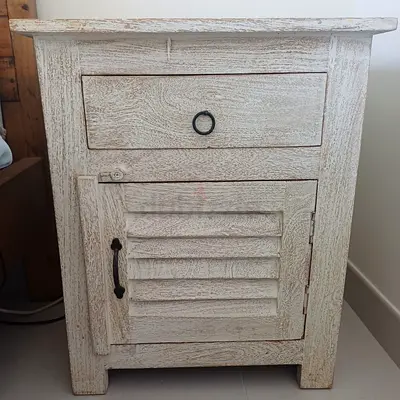 Rustic Whitewashed Bedside Tables – Set of 2