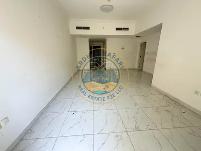 NO CASH DEPOSIT 3BHK APARTMENT MASTER BEDROOM WERADROBE STORE ROOM BALCONY PARKING IN SCHOOL AREA