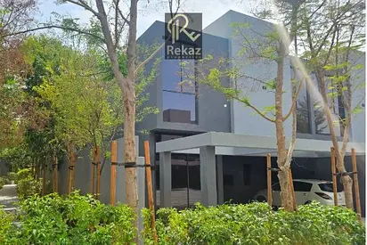 Own a Distress DeaL_4BR + MAJLIS_Corner Single Row