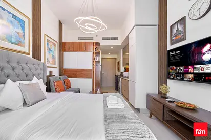 ExHoliday Home | All Bills Paid | Move in Today