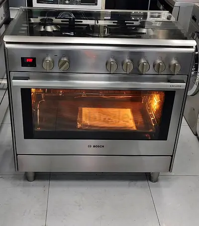 Bosch gas/oven electric cooker 90cm