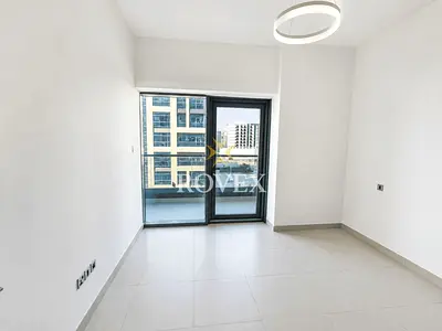 Spacious 2BR | SZR View | Walk to Metro