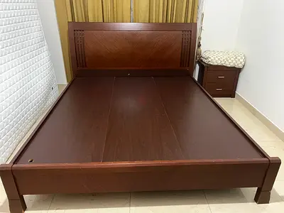 Used Wooden Bed - king Size, Dark Brown with night stand