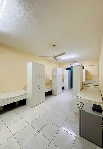 EXECUTIVE LADIES BED SPACE AVAILABLE DUBAI FREE ZONE METRO STATION