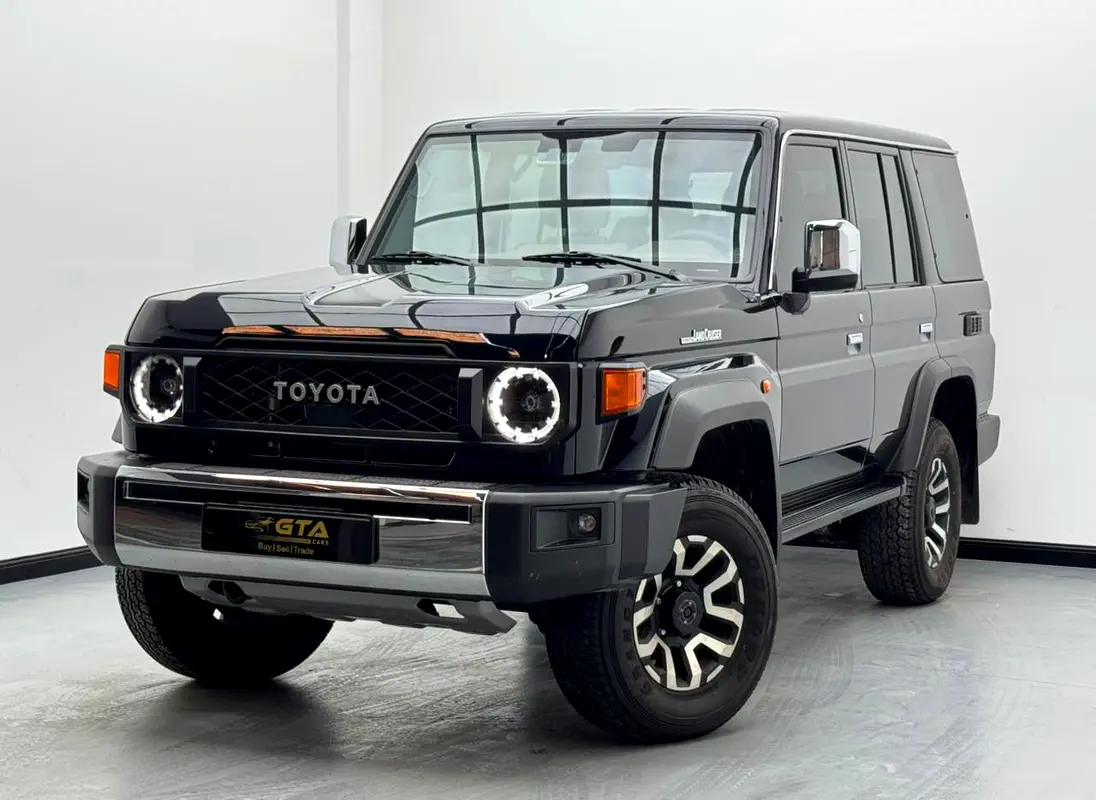 Toyota Land Cruiser 70 Series 2026 — photo 1 of 17