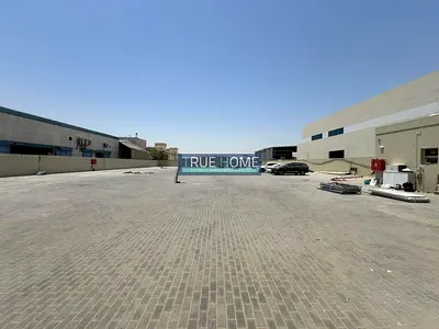 30,000 SQFT للبيع في الصجعه