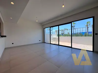 READY TO MOVE | SINGLE ROW | PRIME LOCATION
