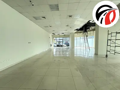 Best location for Business Shop available with parking